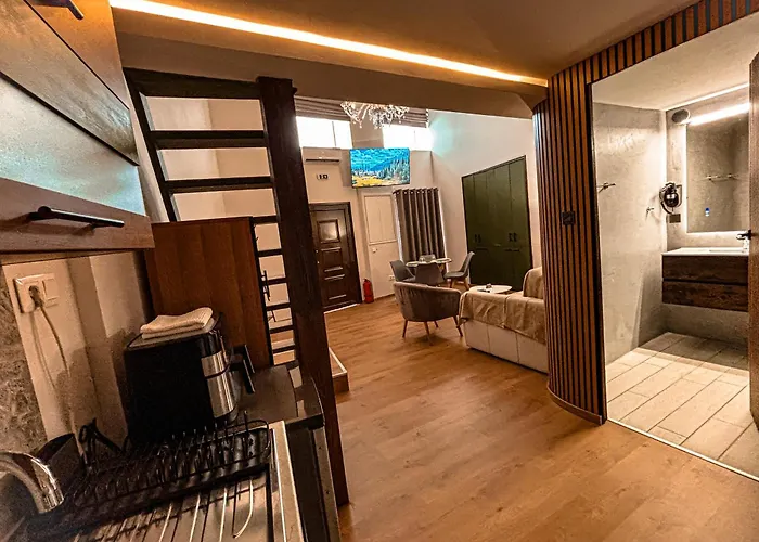 Centro - Luxury At Center *