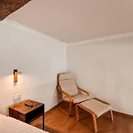 Centro - Luxury At Center